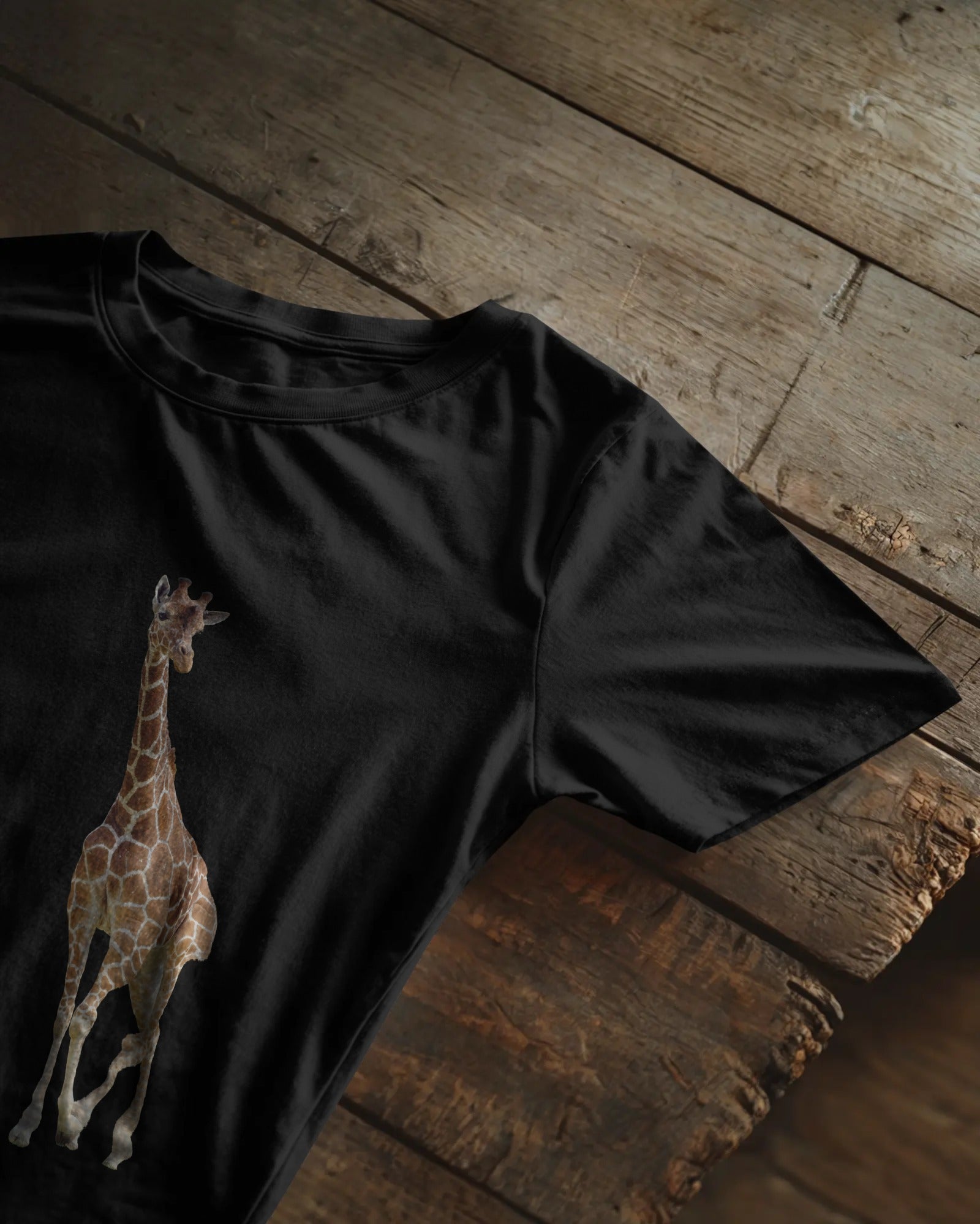 girraffe Unisex Classic Crew T-Shirt