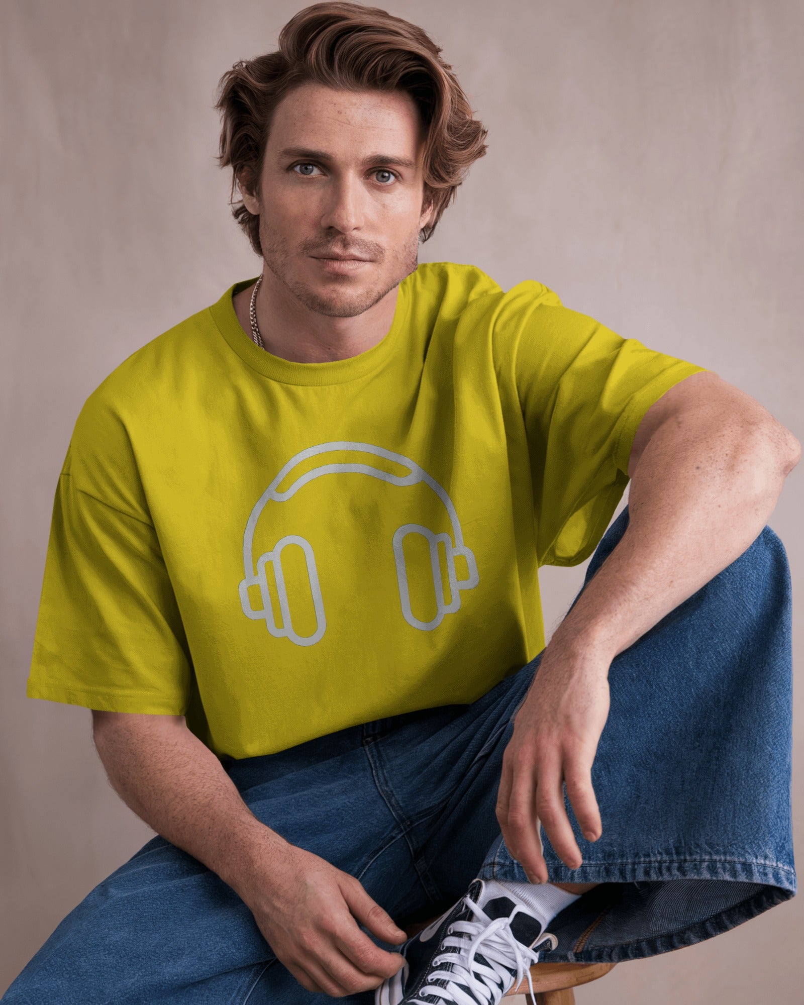 Headphone Unisex Classic Crew T-Shirt